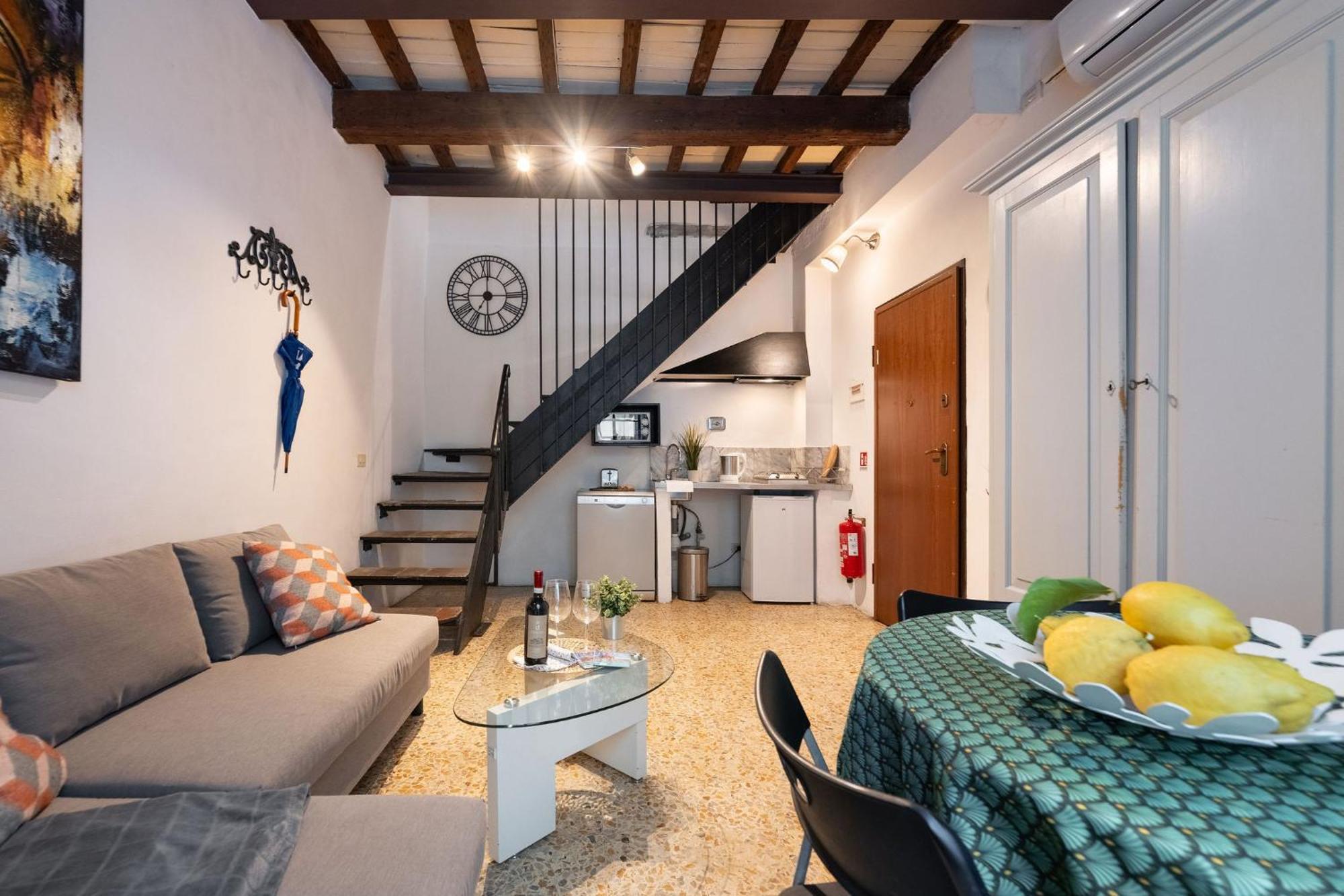 F1 - Santa Croce One Bedroom Apartment For Couples Firenze Eksteriør bilde